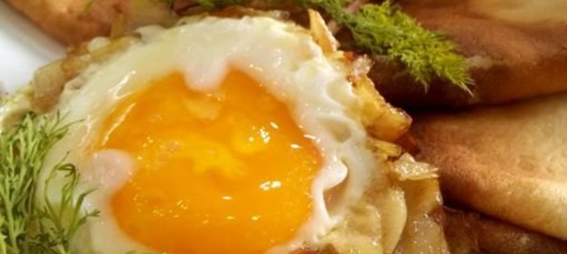 Кофе с мороженым и сливками