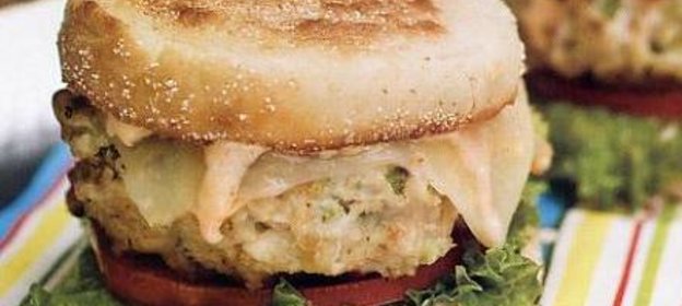 Гамбургеры с курицей «Буффало»