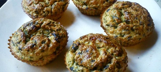 Овсяные кексы с сыром и шпинатом
