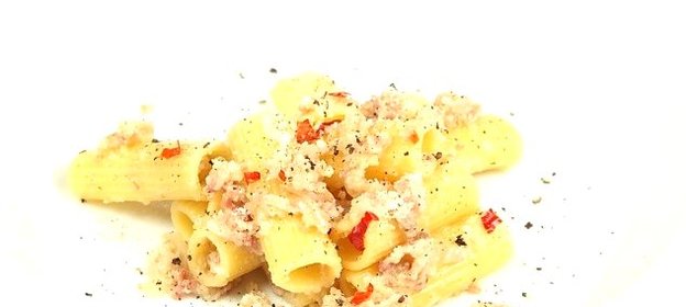 Макароны с беконом