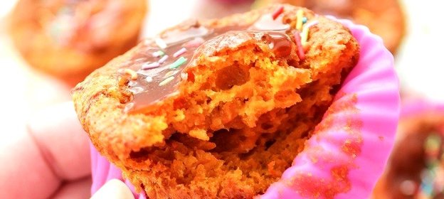 Морковные маффины с ягодами годжи
