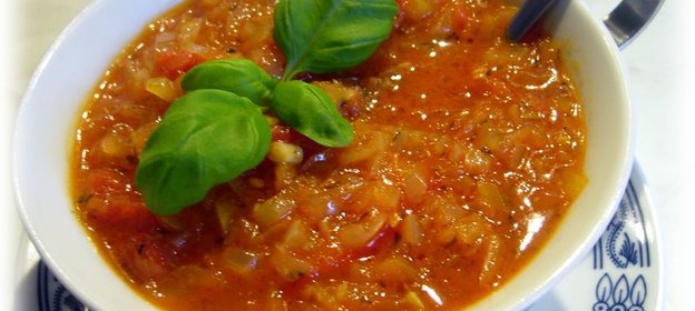 Луково-томатный соус „Иней к жареному мясу