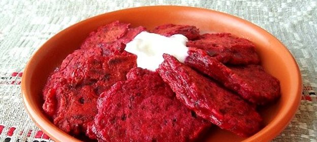 Оладьи свекольные