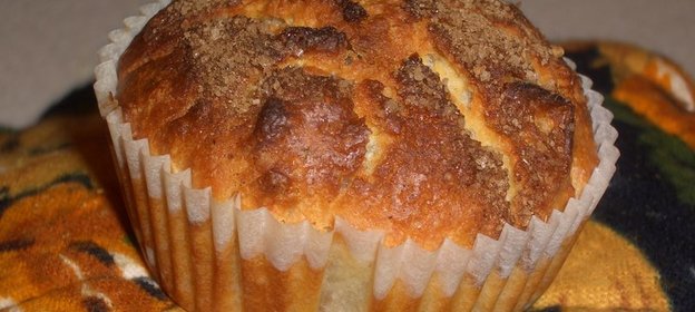 Меренговое кольцо с карамелью