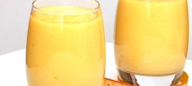 Смузи из манго и абрикоса