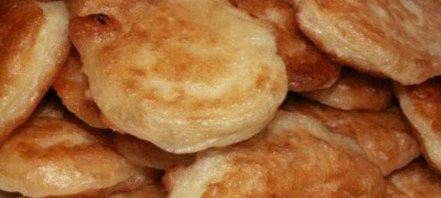 Дрожжевые оладьи с начинкой