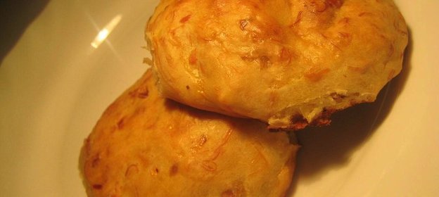 Булочки с курочкой и фисташками