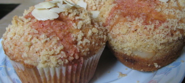 Маффины с клубникой