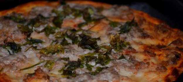 Лепешка с фаршем и зеленью