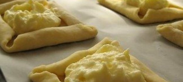 Творожное печенье с фруктами