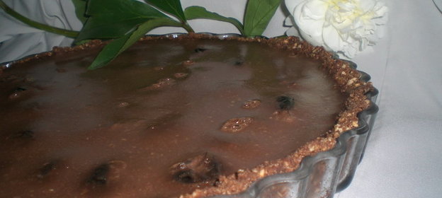 Шоколадный тарт с черносливом (для ШОКОЛАДОМАНОВ)