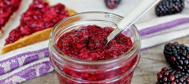 Ежевичный джем с семенами чиа