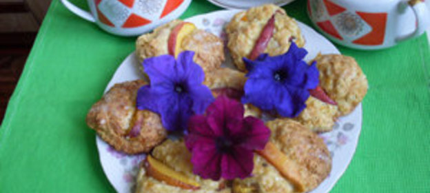 Творожное печенье с нектаринами