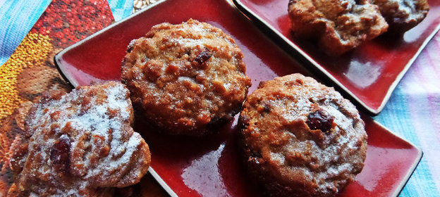 Кексы из печенья с вяленой клюквой