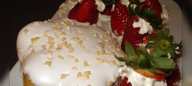 Оладьи БЕЛОСНЕЖКА... и семь гномов (в рамках Лиги Кулинаров и масленичной недели)