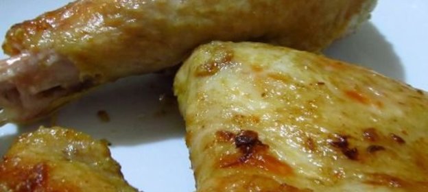 Индейка, запеченная в горчичном маринаде