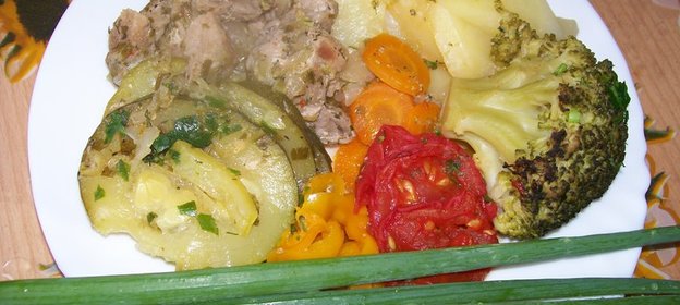 Овощи в рукаве