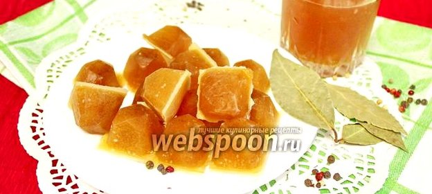 Коричневый мясной бульон