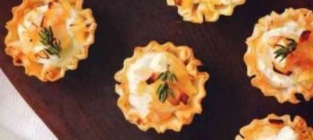 Фруктовый салат с шоколадом