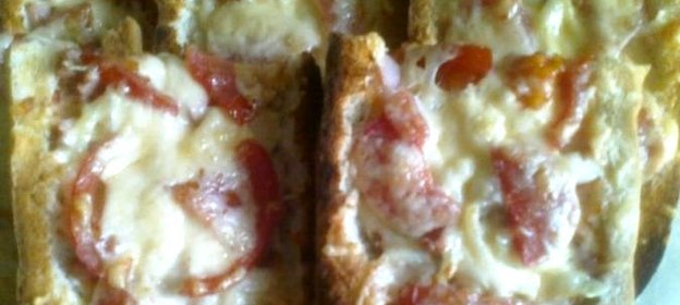 Пицца в хлебе