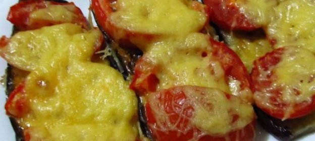 Пельмени с рыбным фаршем в горячем бульоне