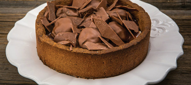 Торт с кофейным ганашем и черносливом