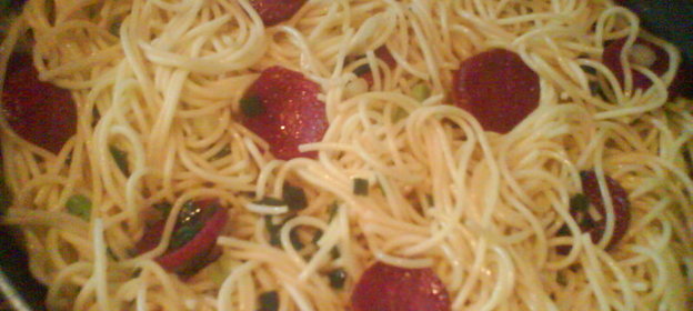 Взбитые сливки с желе из фейхоа