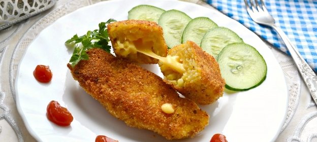 Картофельные палочки с начинкой из сыра