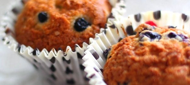 Черничные мини-маффины с корицей