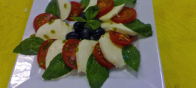 Салат Капрезе