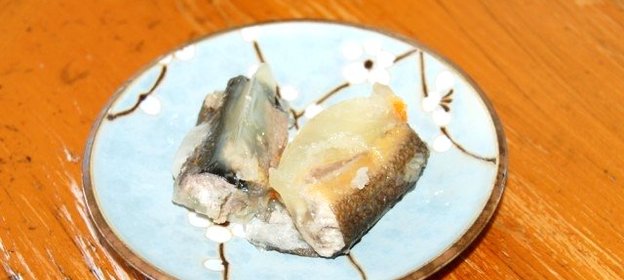 Угорь отварной в маринаде