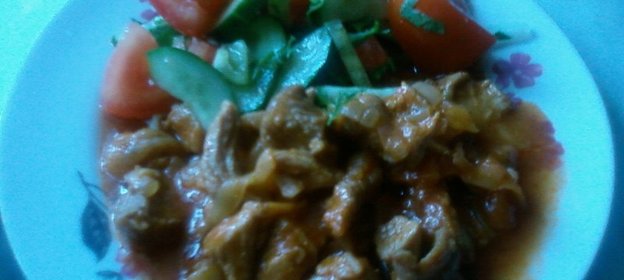 Фрикасе из индюшатины в томатном соусе (мой вариант)