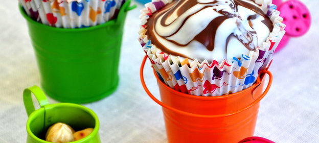 Кексы (маффины) с изюмом