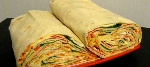 Рулет с крабовыми палочками