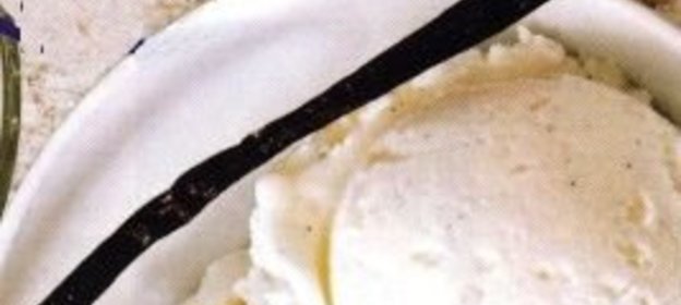 Салат из трески или морского окуня горячего копчения