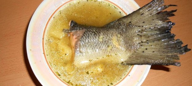 Уха из семги с пшеном