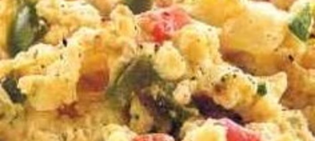 Кофе с мускатным орехом и взбитыми сливками