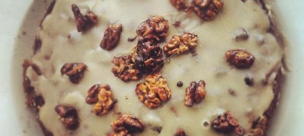 Лучший кофейный бисквит с грецкими орехами