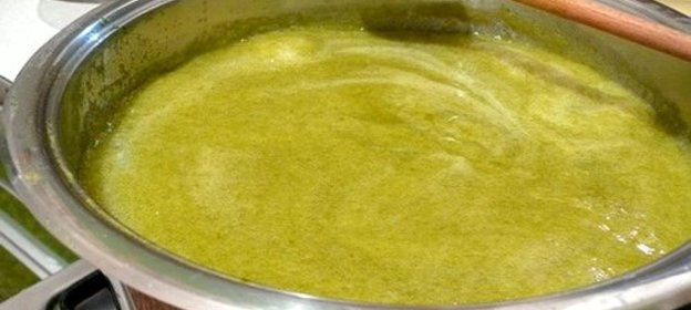 Ткемали из киви