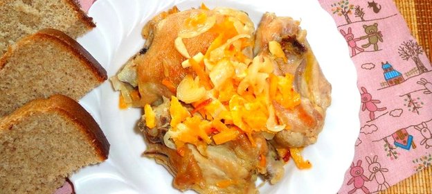 Куриные бедра в сметане