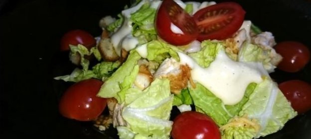 Салат «Цезарь» с курицей