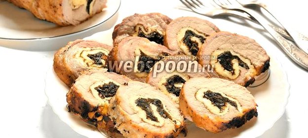 Мясной рулет с морской капустой