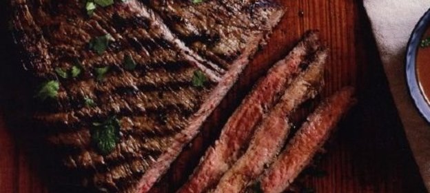 Говяжий стейк с горчичным соусом