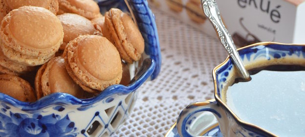 Миндальные макаронс с кофейно-сливочным кремом. Мой тест-драйв с LEKUE