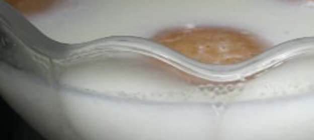 Желе молочное с абрикосами