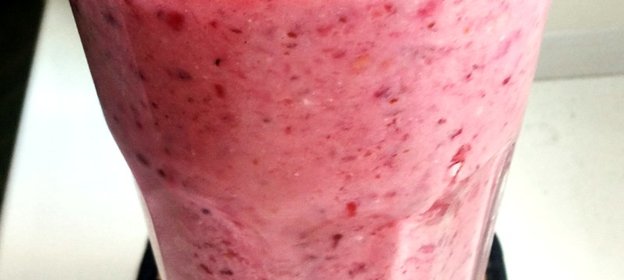 Бруснично-апельсиновый смузи