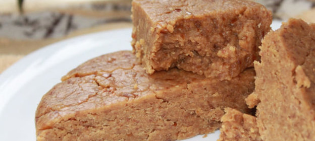 Английские булочки с клубничным джемом