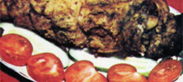 Грудинка, фаршированная кашей