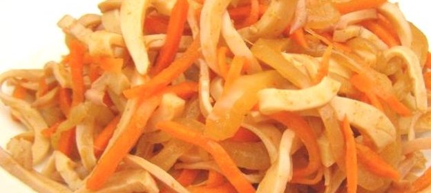 Кальмар по-корейски с морковью