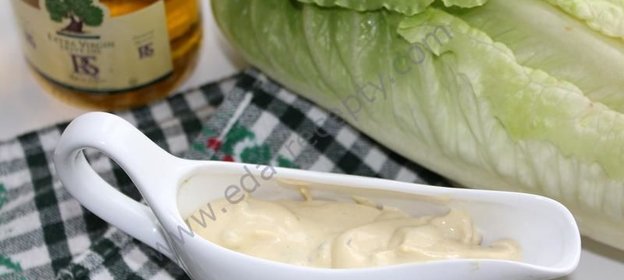 Заправка для салата Цезарь